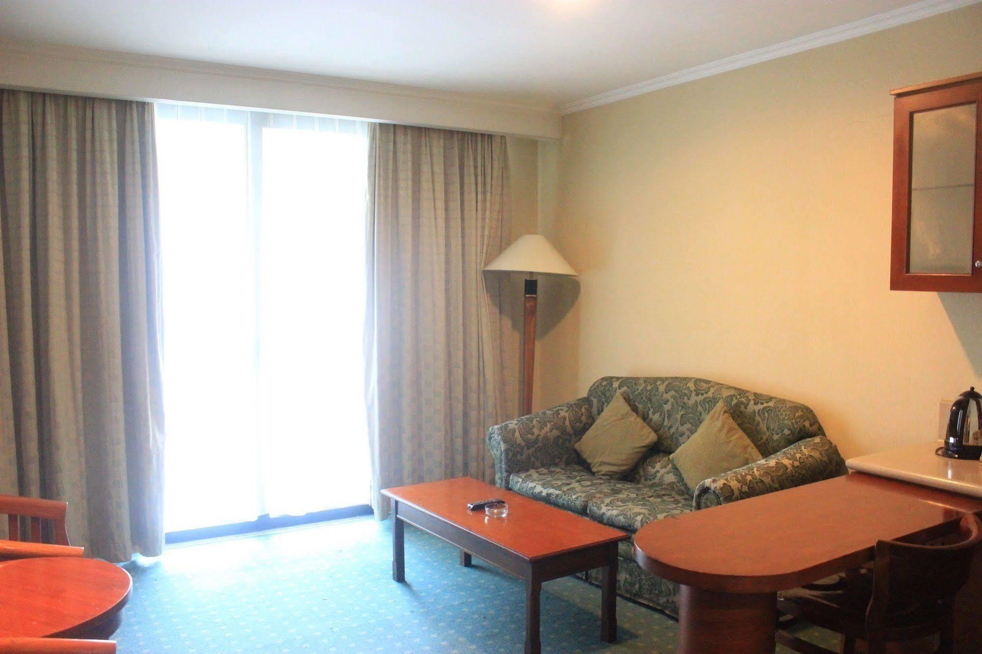 Grand Arkenso Park View Hotel Semarang Exterior photo
